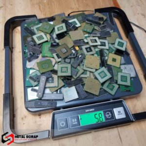 Ceramic CPU scrap (Gold Plated)